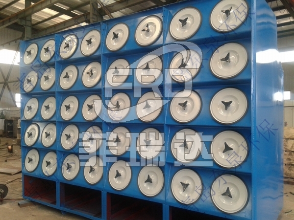 焊接煙塵處理橫裝式濾筒除塵器